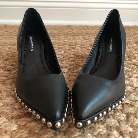 New: Alexander Wang Studded Low Pump. Size Italian 40